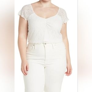 Abound Lettuce Trim Lace Cropped Top